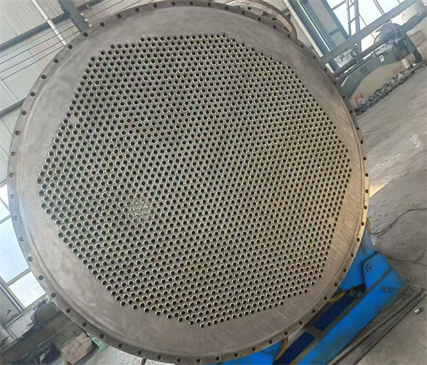 ￠2.5米列管式换热器